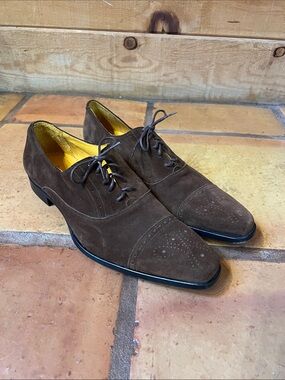 Undandy suede Oxford shoe